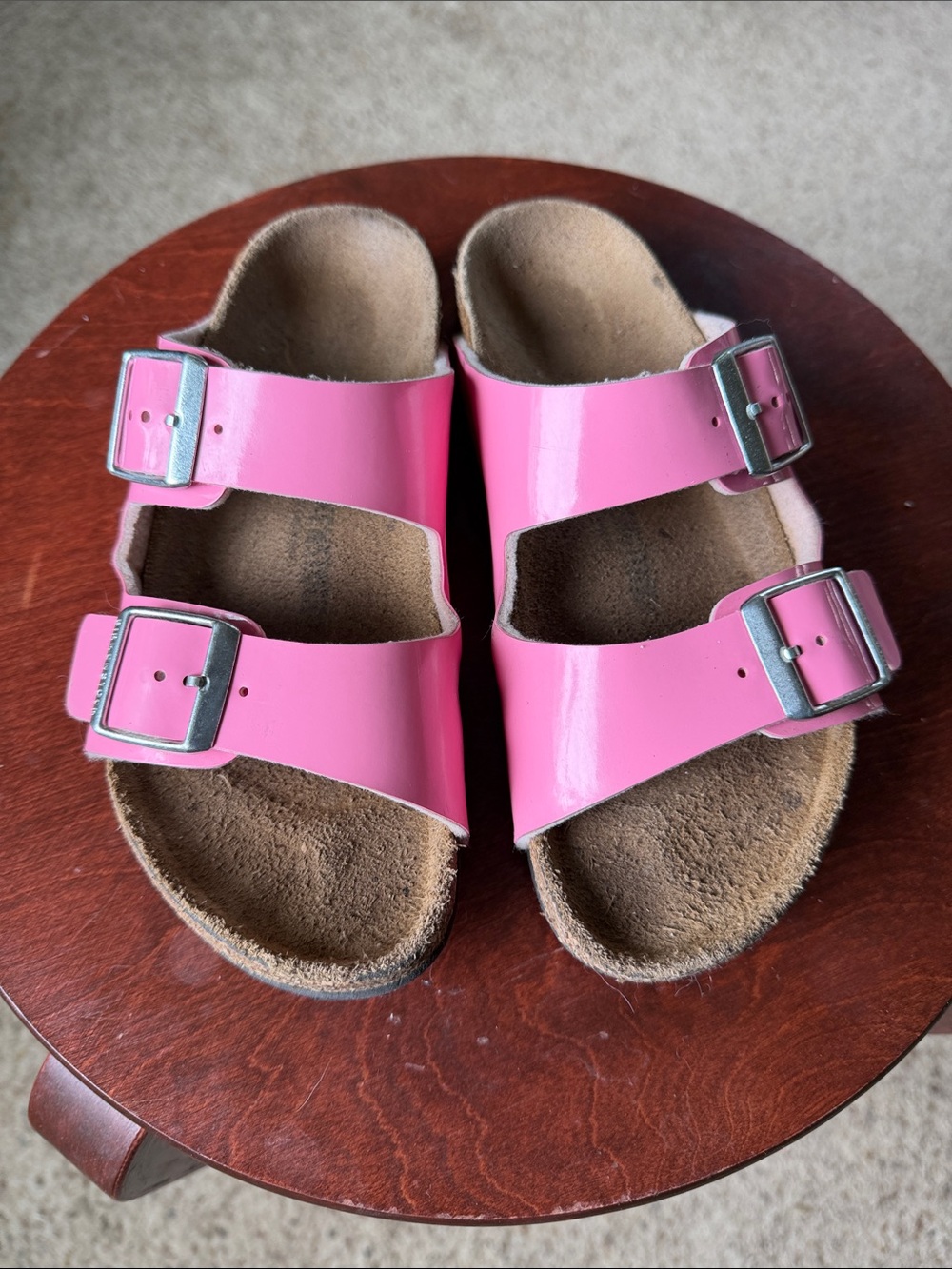 Girl’s pink patent leather Birkenstocks